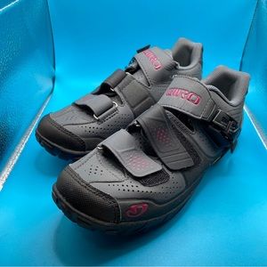 Women’s Giro US 7.5 EU 39 Aegis MTB Cycling Shoes Cleats Gray. EUC
